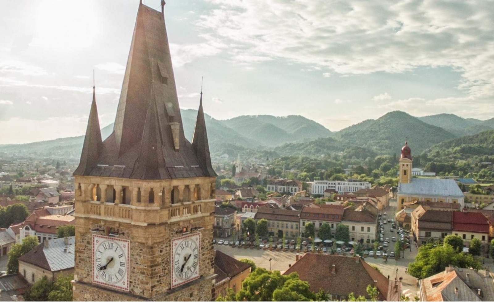 Descoperă Cetatea Baia Mare image