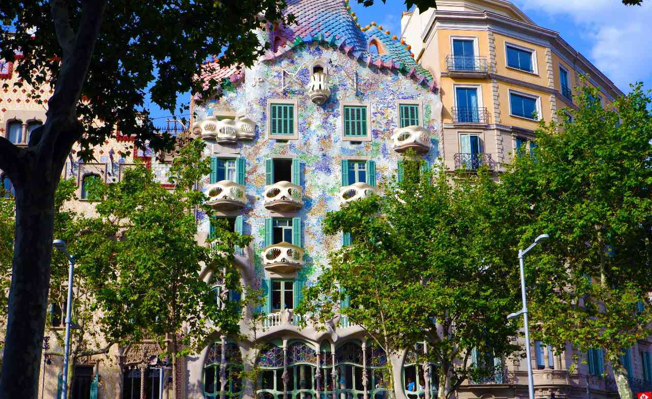 Gaudi's Barcelona Masterpieces image