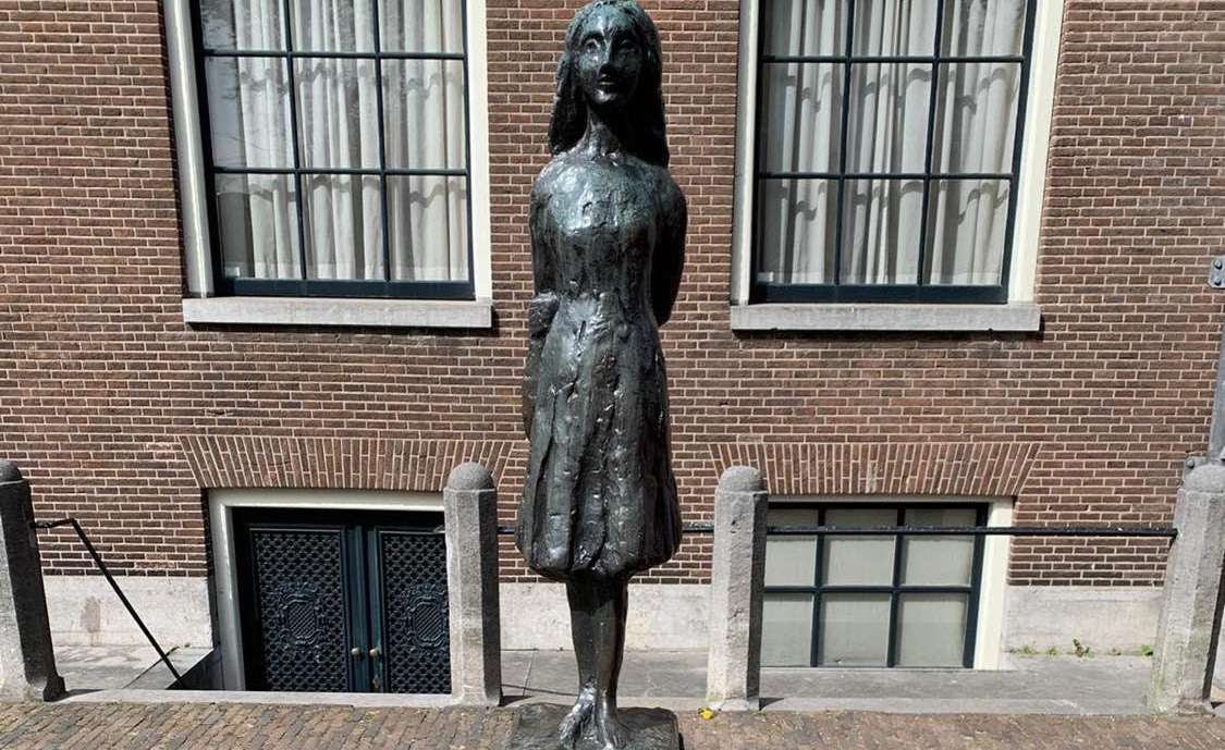 Haunted Amsterdam (QUEST IN TEST MODE) image